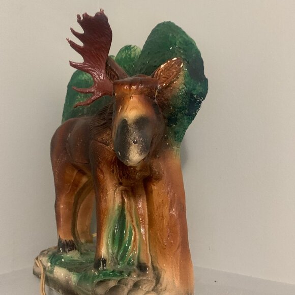 The Great Canadian Moose Lamp      For the cabin - Picture 2 of 11